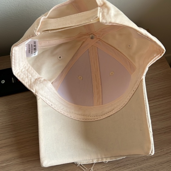 Sunday Riley Hat - Picture 2 of 2